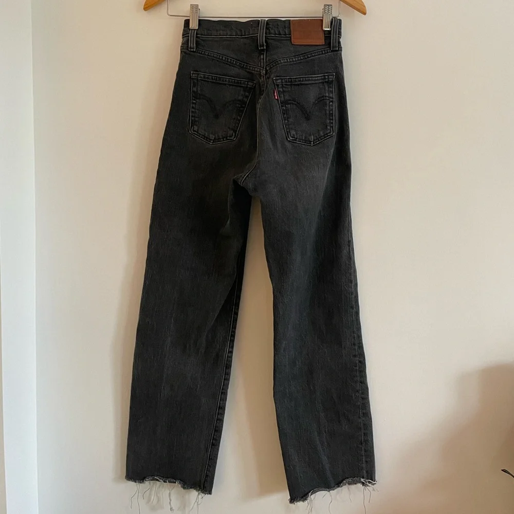 Levis | Ribcage Straight - Picture 3 of 4